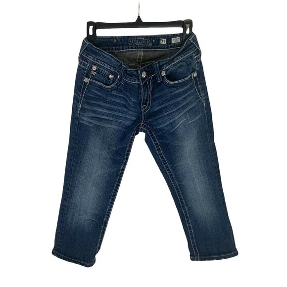 Miss Me Women's Size 27 Capri Denim Jeans Style JP5369P Rhinestones Embroidered - Picture 2 of 5